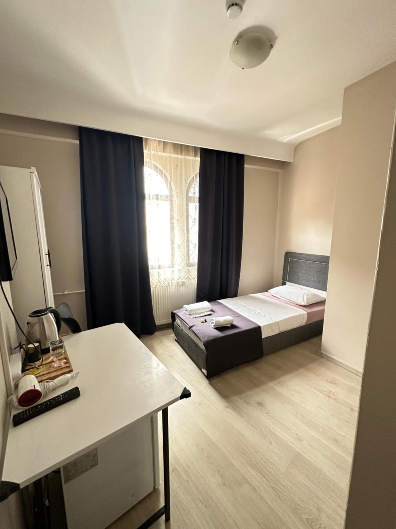 Glr Otel Μπαλικεσίρ Εξωτερικό φωτογραφία